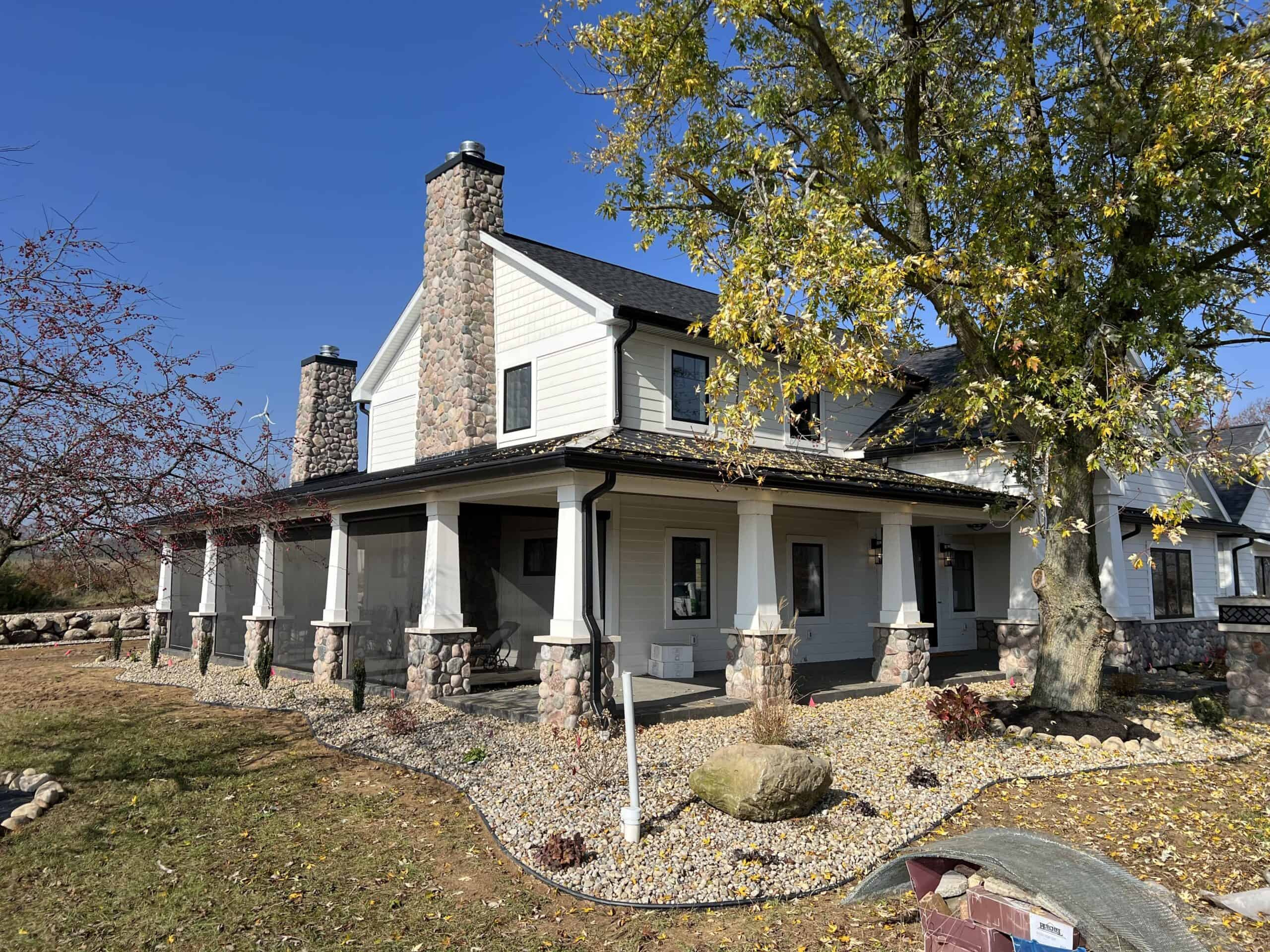 Farmhouse stone and gravel beds